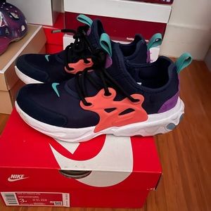 Nike Presto kids size 3